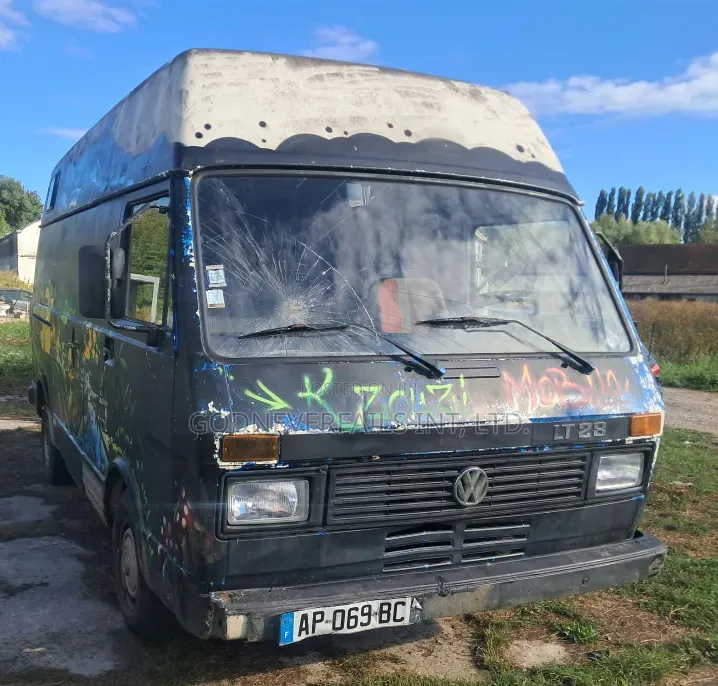 Volkswagen LT 1998 Blue