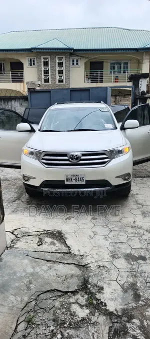 Toyota Highlander 2013 White
