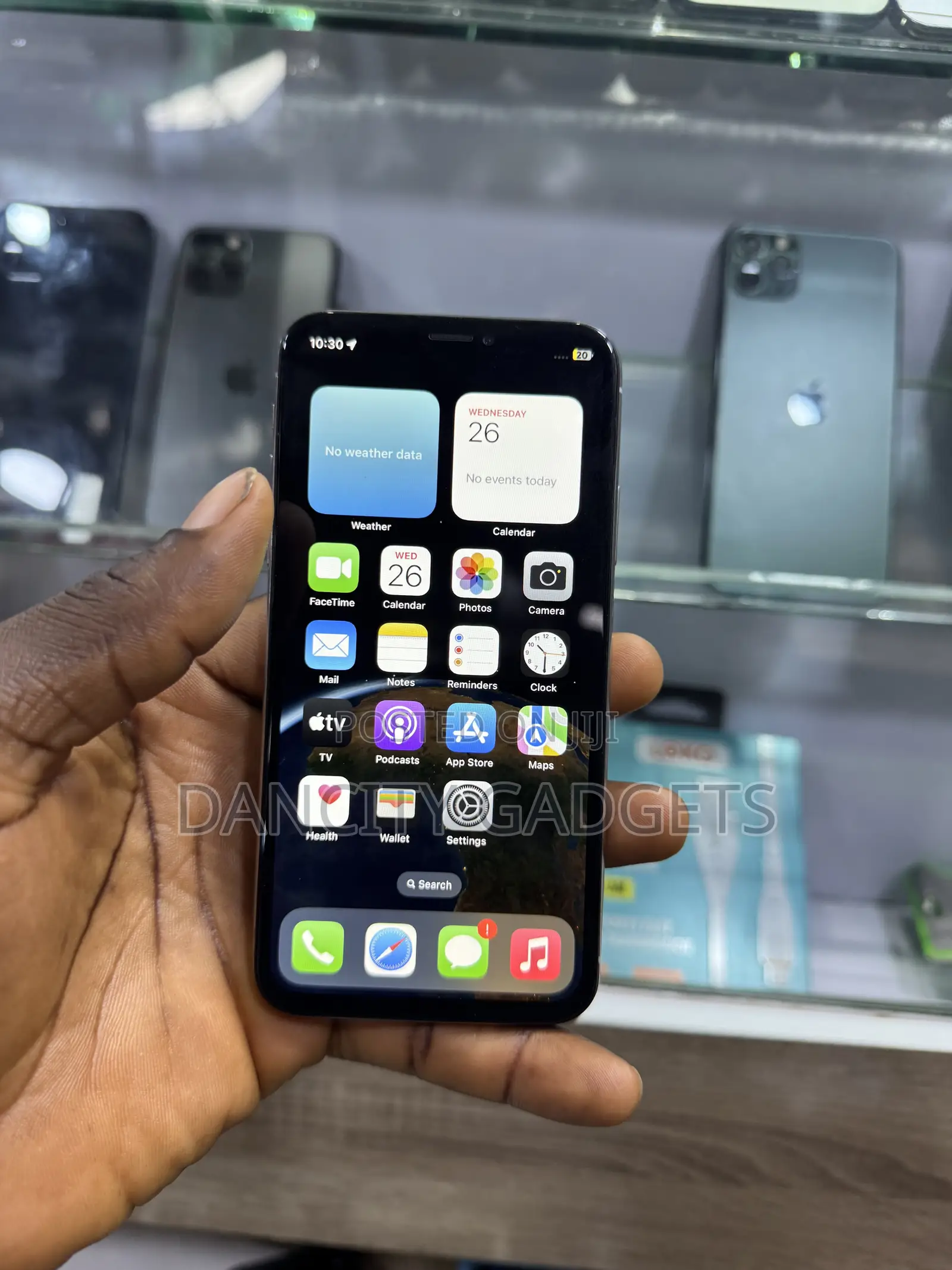 Apple iPhone X 64 GB White