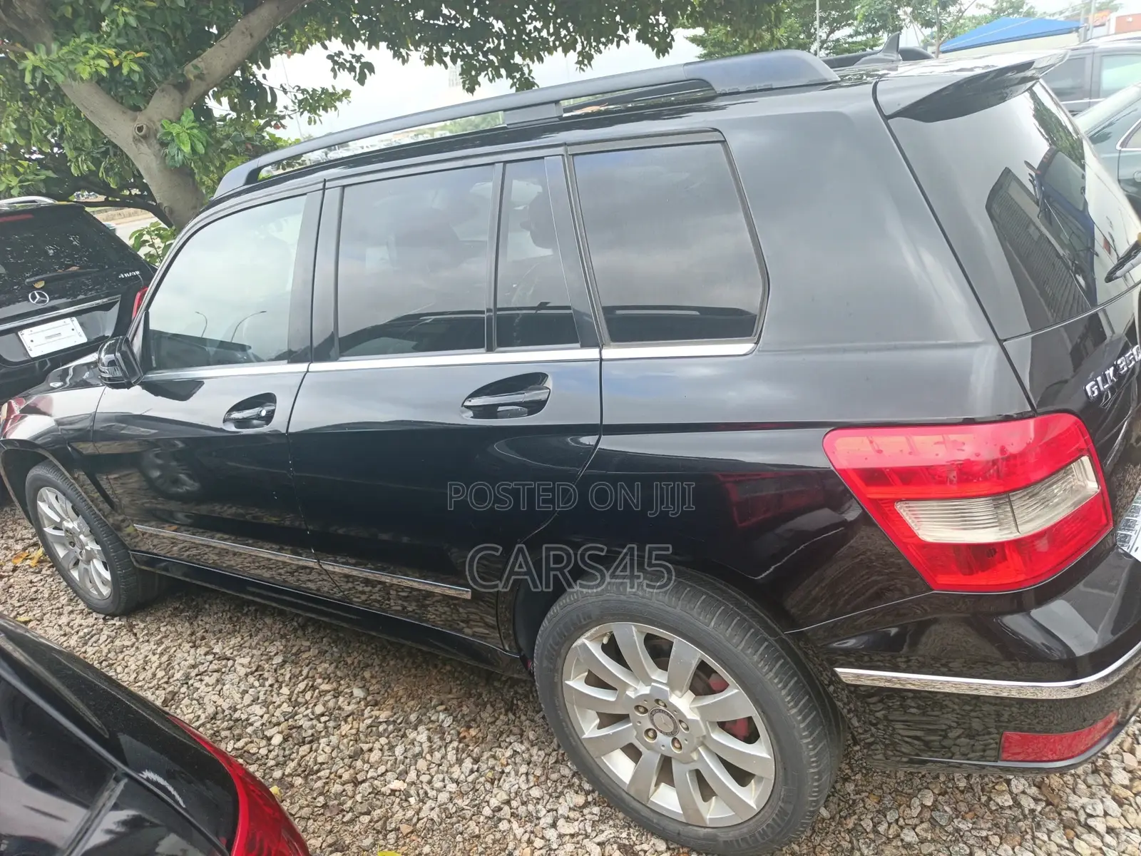Mercedes-Benz GLK-Class 2011 Black