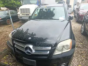 Mercedes-Benz GLK-Class 2011 Black