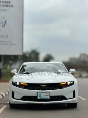 Chevrolet Camaro 2020 White