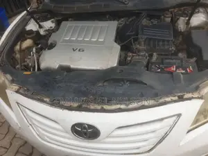 Toyota Camry 2.4 XLE 2008 White