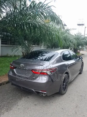 Toyota Camry 2024 Gray