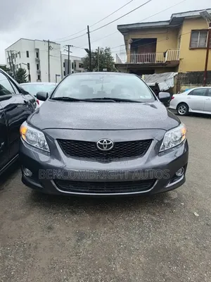 Toyota Corolla LE 4dr Sedan (1.8L 4cyl 4A) 2010 Gray