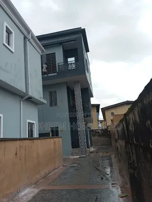 5bdrm Duplex in Secured Area, Ifako-Ogba for sale