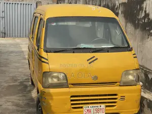 Suzuki Every 2006 Yellow