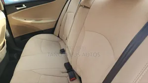 Hyundai Sonata 2011 Burgundy