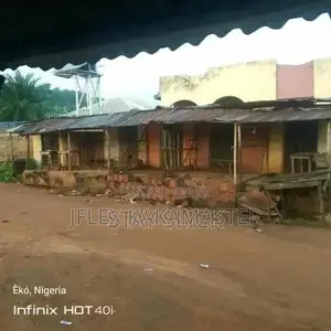 9bdrm House in Ado Ekiti for sale
