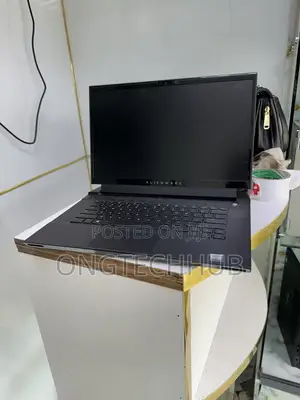 Laptop Dell Allenware M15 R5 16GB Intel Core i7 SSD 512GB