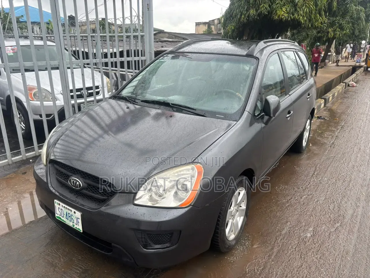 Kia Rondo 2008 Gray