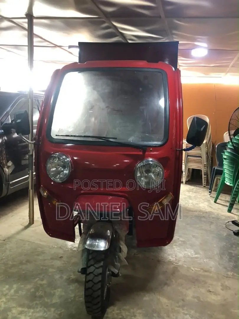 New Tricycle 2025 Red