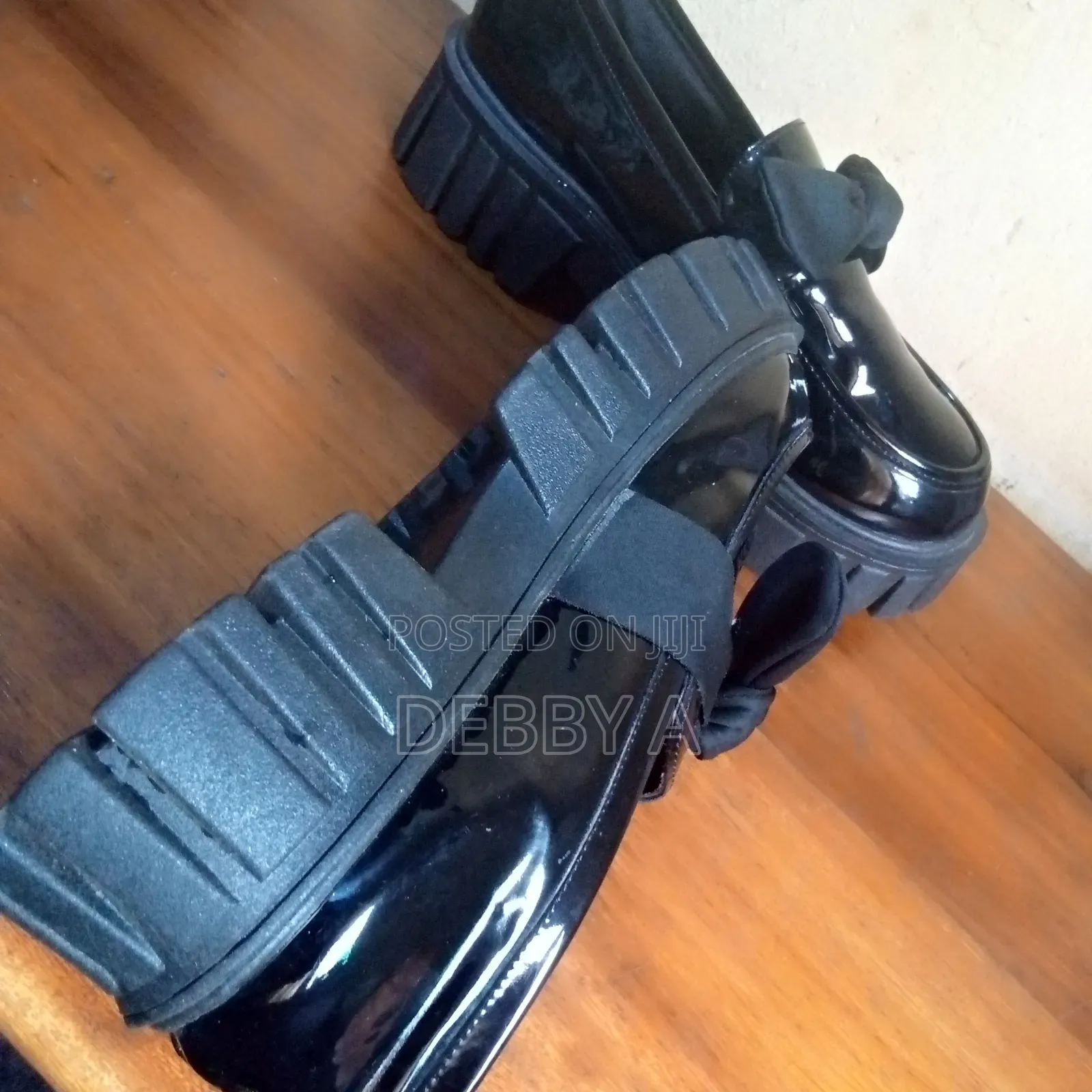 Beautiful Black Bootshoe