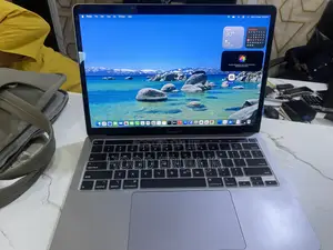 Laptop Apple MacBook Pro 2020 8GB Apple M1 SSD 512GB