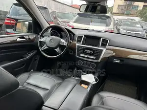 Mercedes-Benz M Class 2012 Black