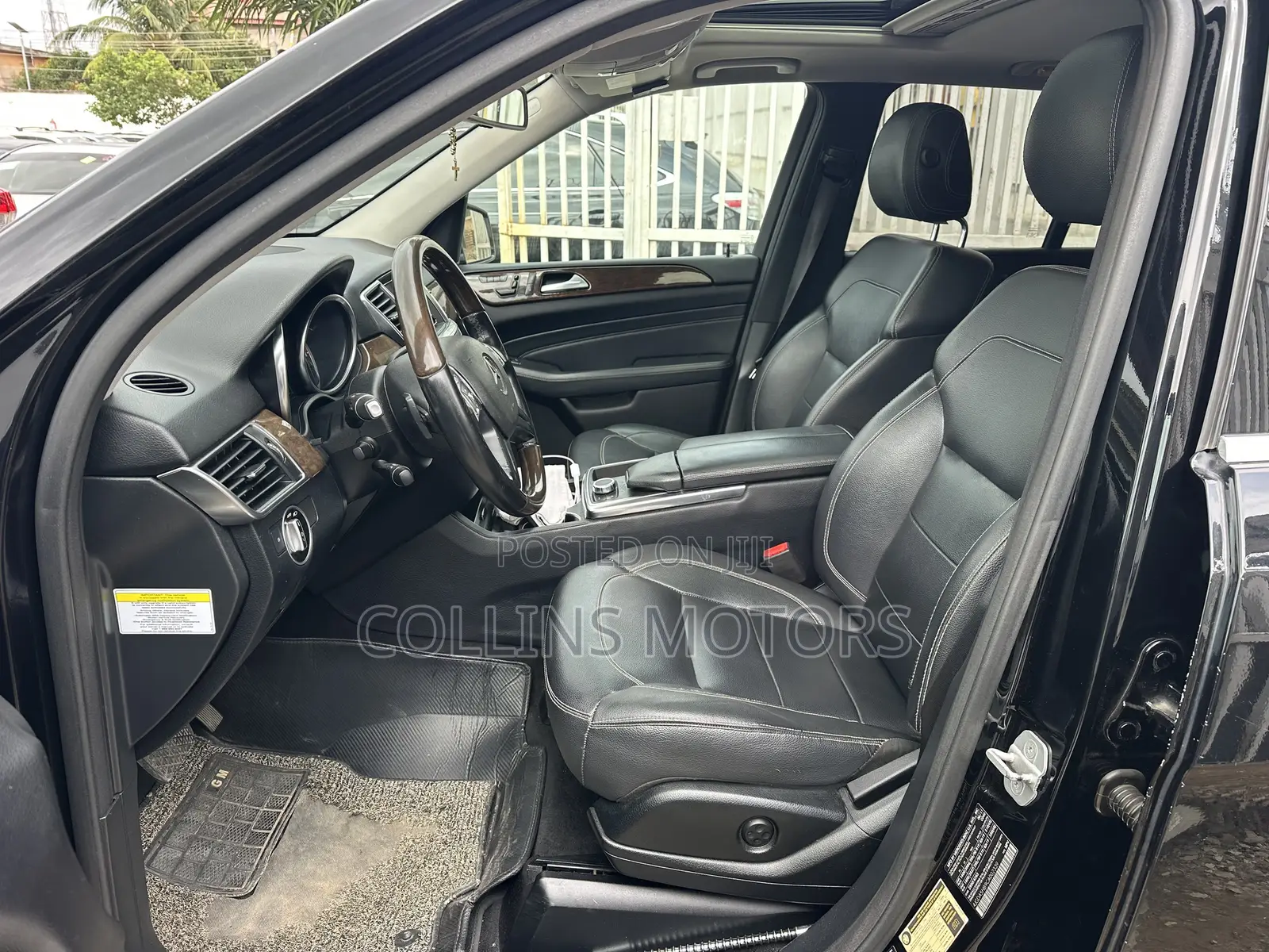 Mercedes-Benz M Class 2012 Black