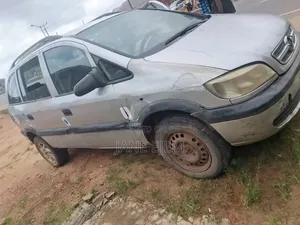 Toyota Opa 2002 Silver