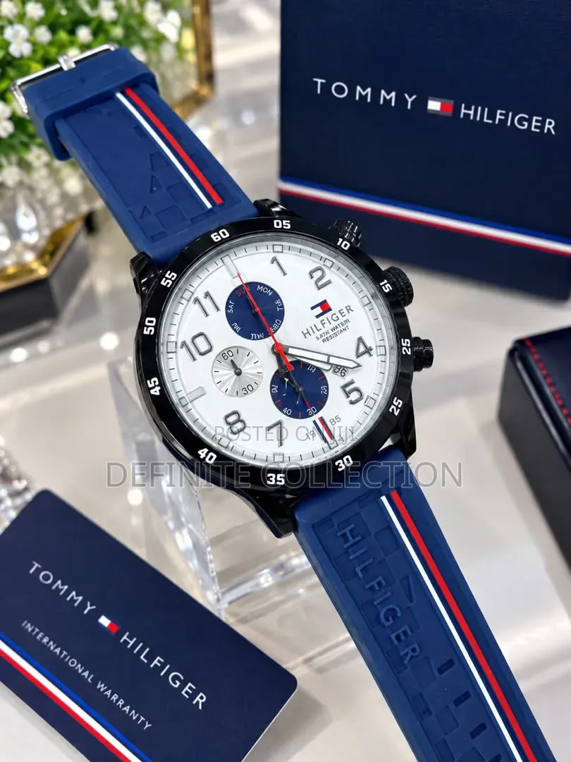 TOMMY HILFIGER Cooperate Wristwatch