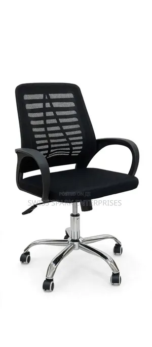 Black Mesh Ergonomic Office Chair - Swivel With Chrome Base Wheels