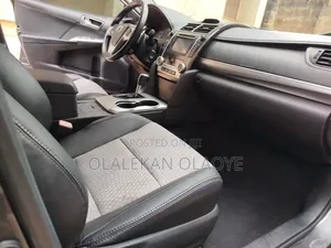 Toyota Camry SE 4dr Sedan (2.5L 4cyl 6A) 2013 Green