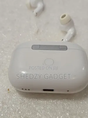 Apple AirPods Pro 2nd Gen A2699, A2698, A2700 (Lightning) White