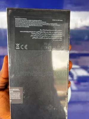 New Samsung Galaxy S21 5G 256 GB Black