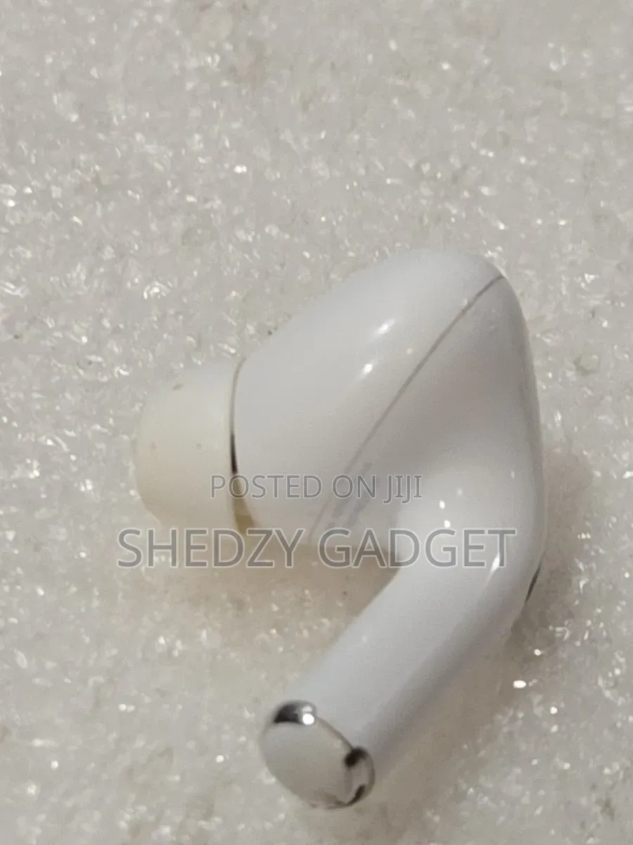 Apple AirPods Pro 2nd Gen A2699, A2698, A2700 (Lightning) White