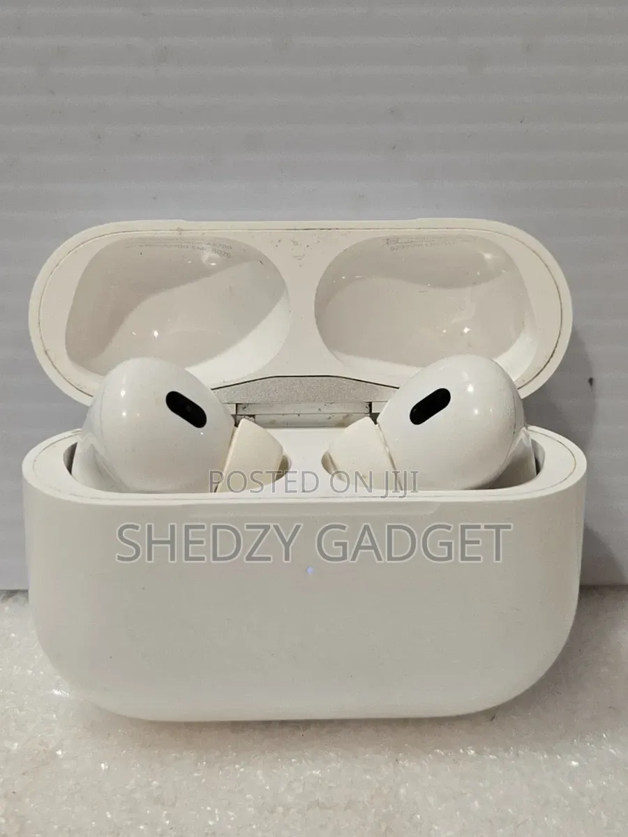 Apple AirPods Pro 2nd Gen A2699, A2698, A2700 (Lightning) White