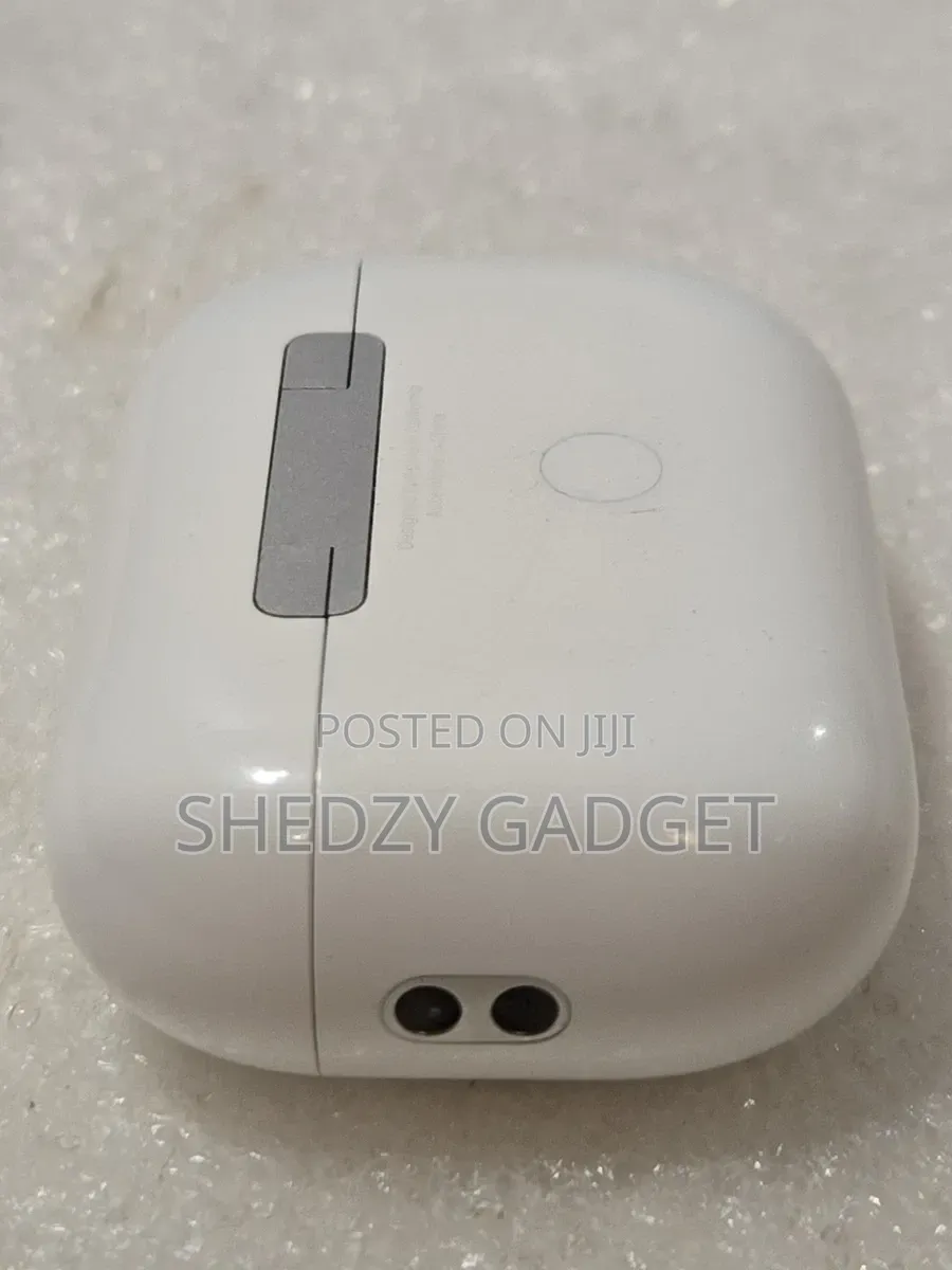 Apple AirPods Pro 2nd Gen A2699, A2698, A2700 (Lightning) White