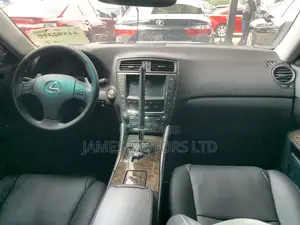 Lexus IS 2010 Gray