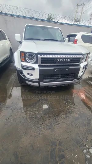 Toyota Land Cruiser 2024 White