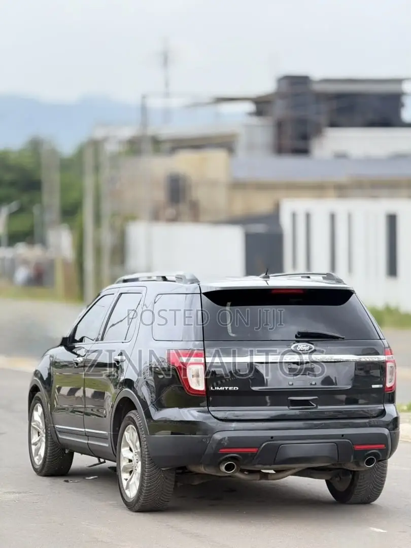 Ford Explorer 2014 Black