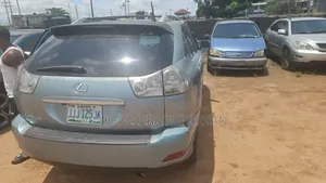 Lexus RX 330 2006 Blue