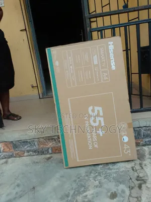 Hisense 43" Full HD Smart Television – Netflix YouTube Ready
