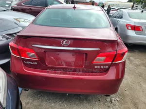 Lexus ES 350 2010 Red