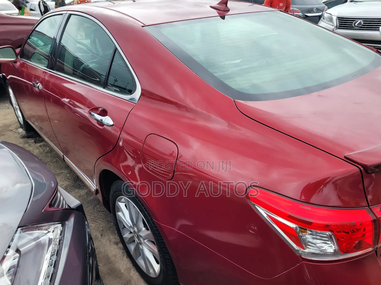 Lexus ES 350 2010 Red