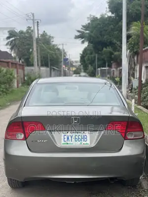 Honda Civic 2007 Gray