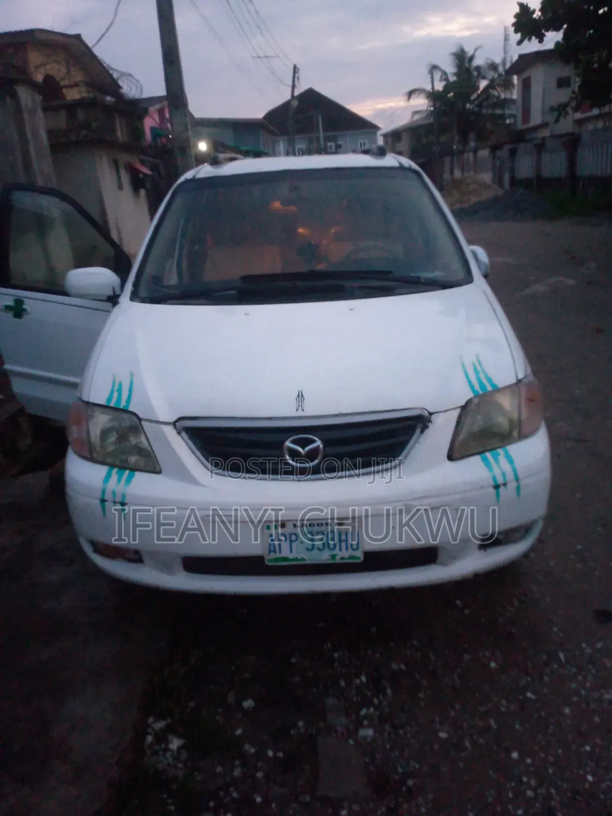 Mazda E2000 2003 White