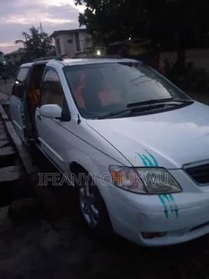 Mazda E2000 2003 White