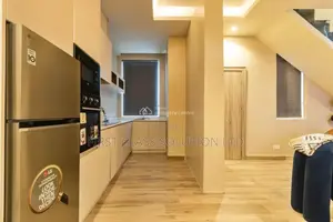 Luxury 1 Bedroom Loft/Duplex Apartment