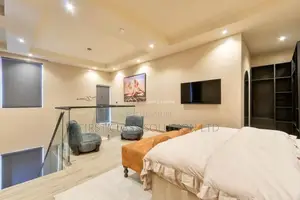 Luxury 1 Bedroom Loft/Duplex Apartment
