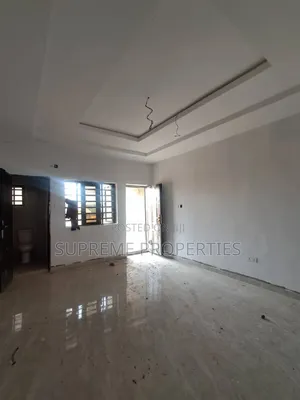 2bdrm Block of Flats in Elewuro Estate, Ibadan for rent