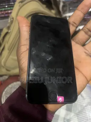 Apple iPhone 8 64 GB Black