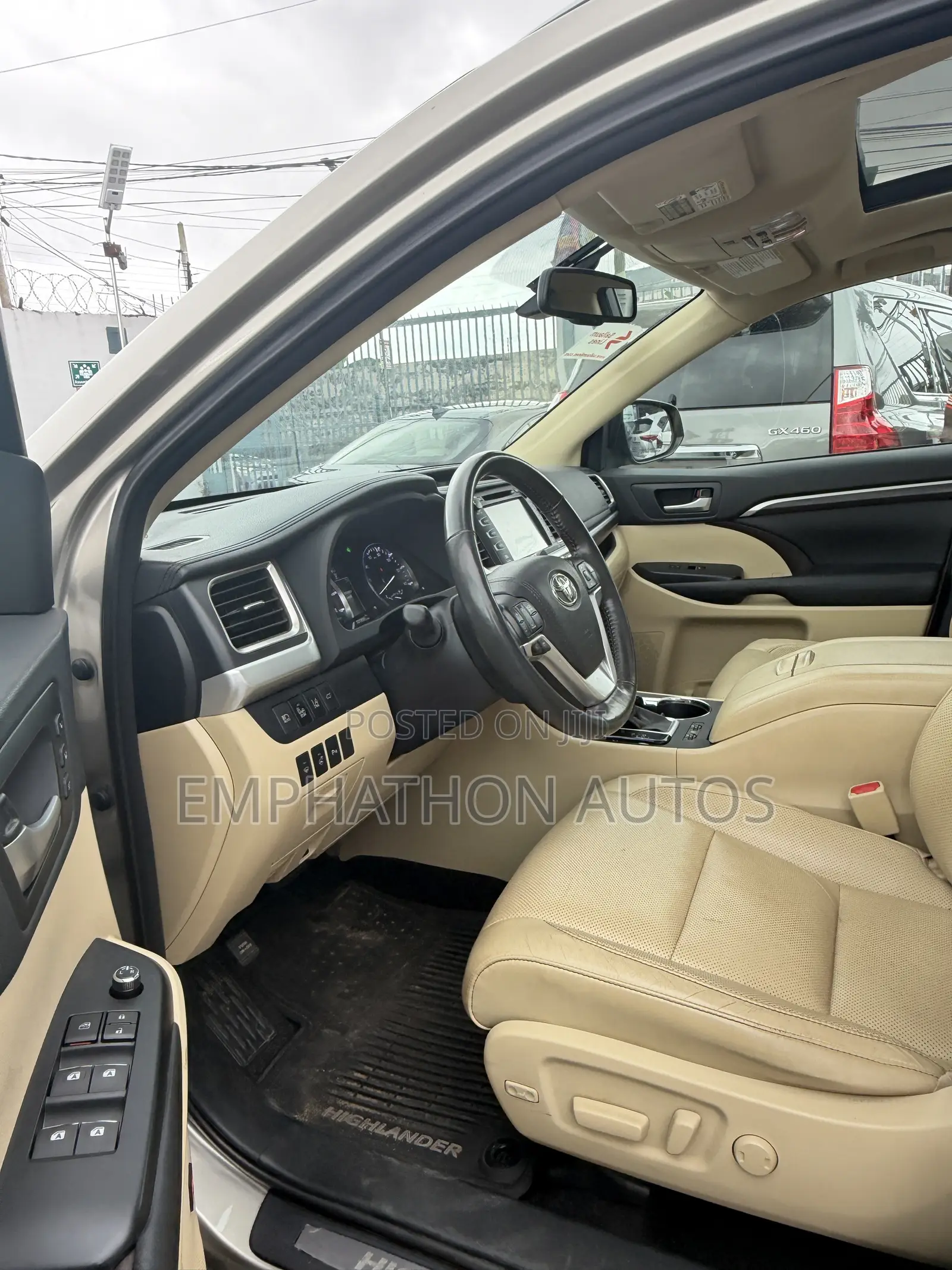 Toyota Highlander 2015 Gold