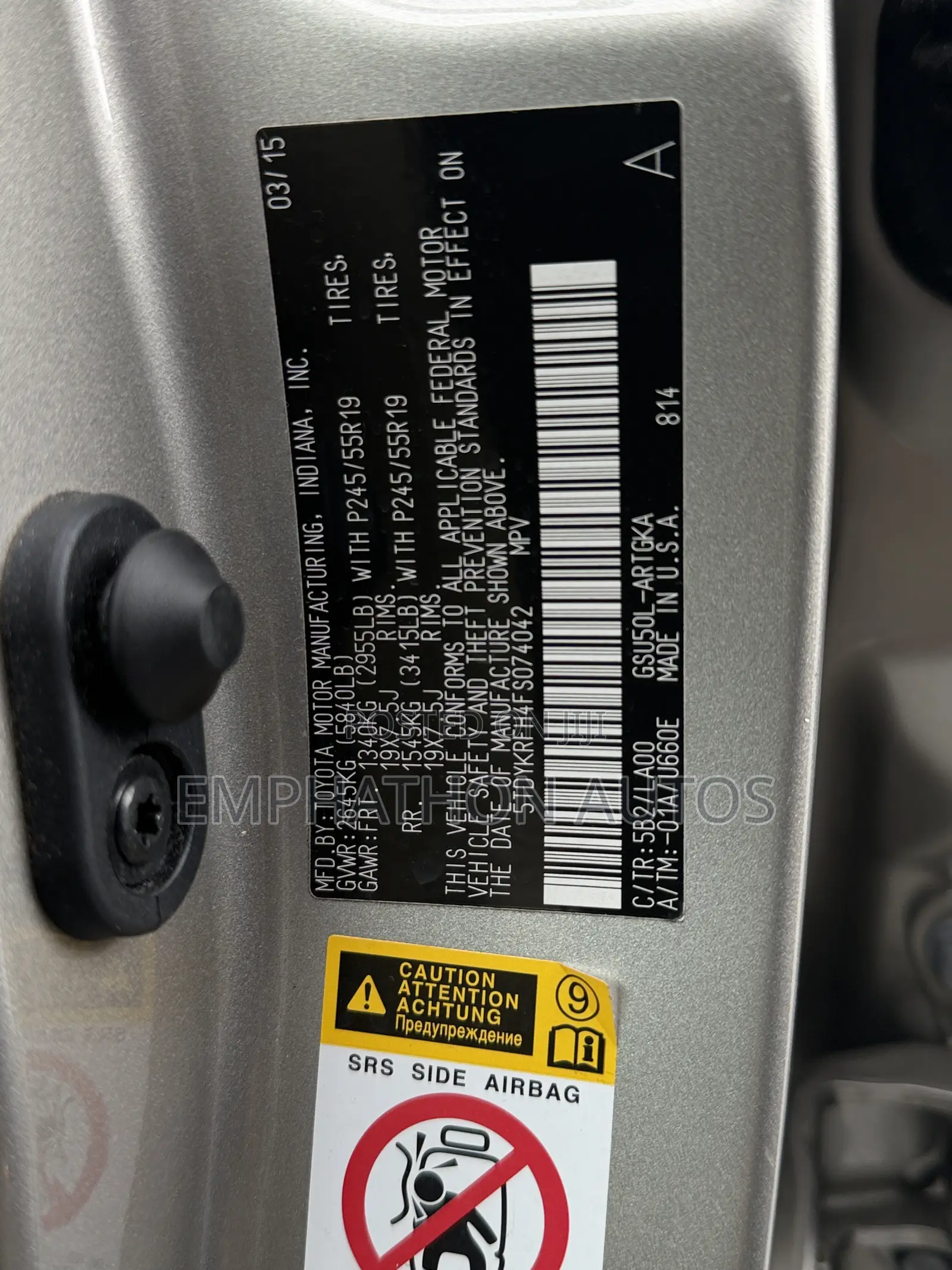 Toyota Highlander 2015 Gold