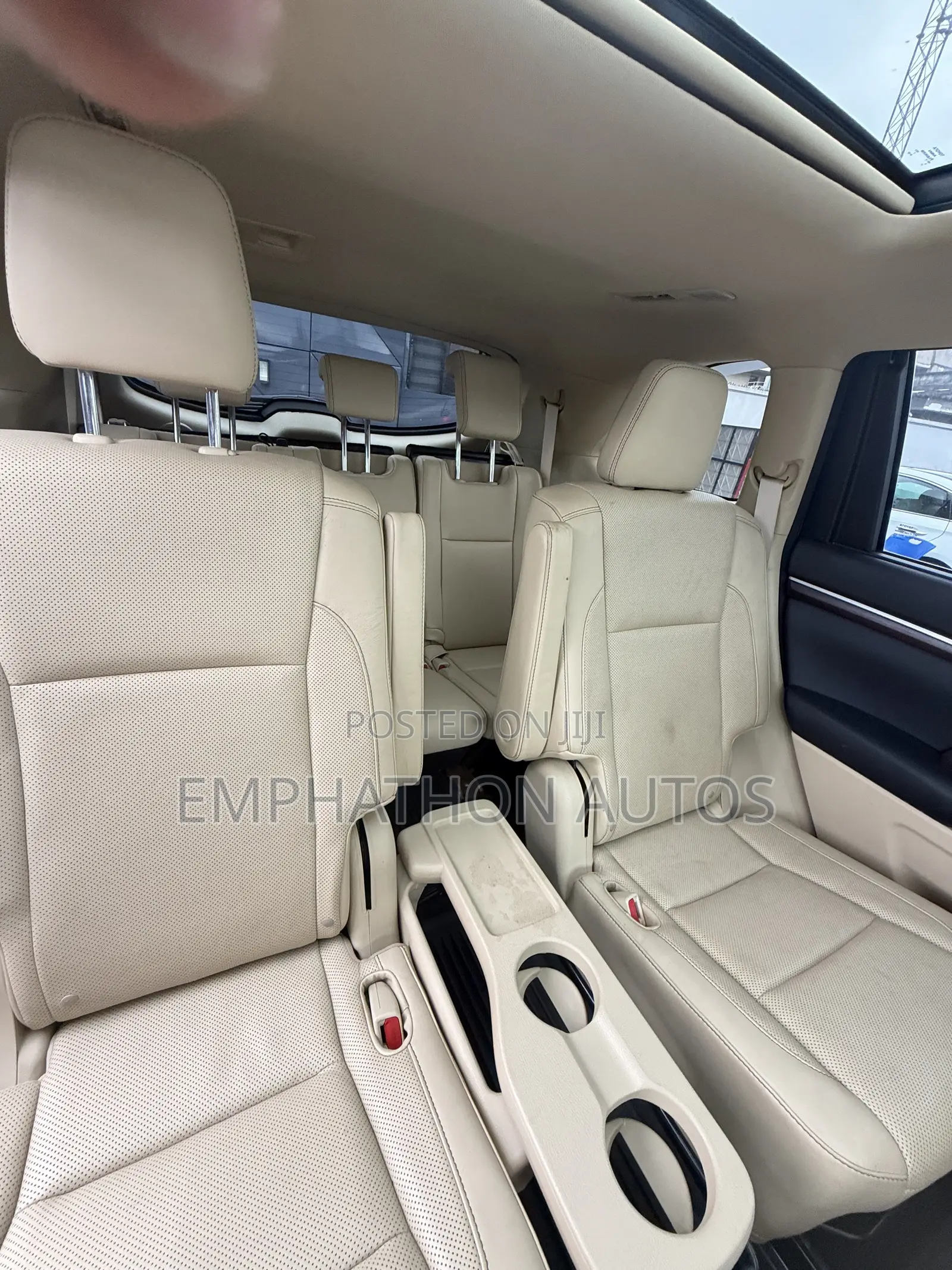 Toyota Highlander 2015 Gold