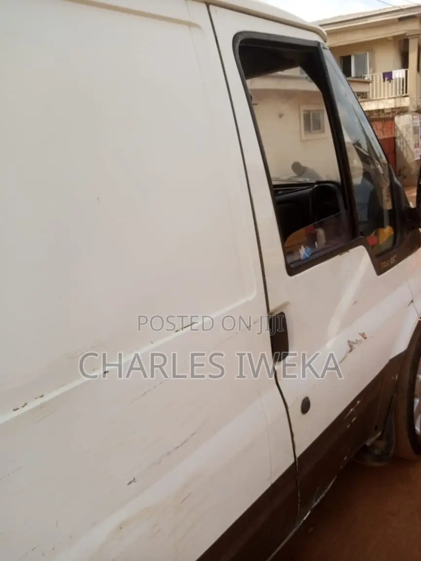 Ford Transit 2006 White