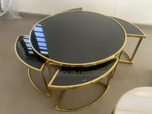 Center Table and 4 Side Stools
