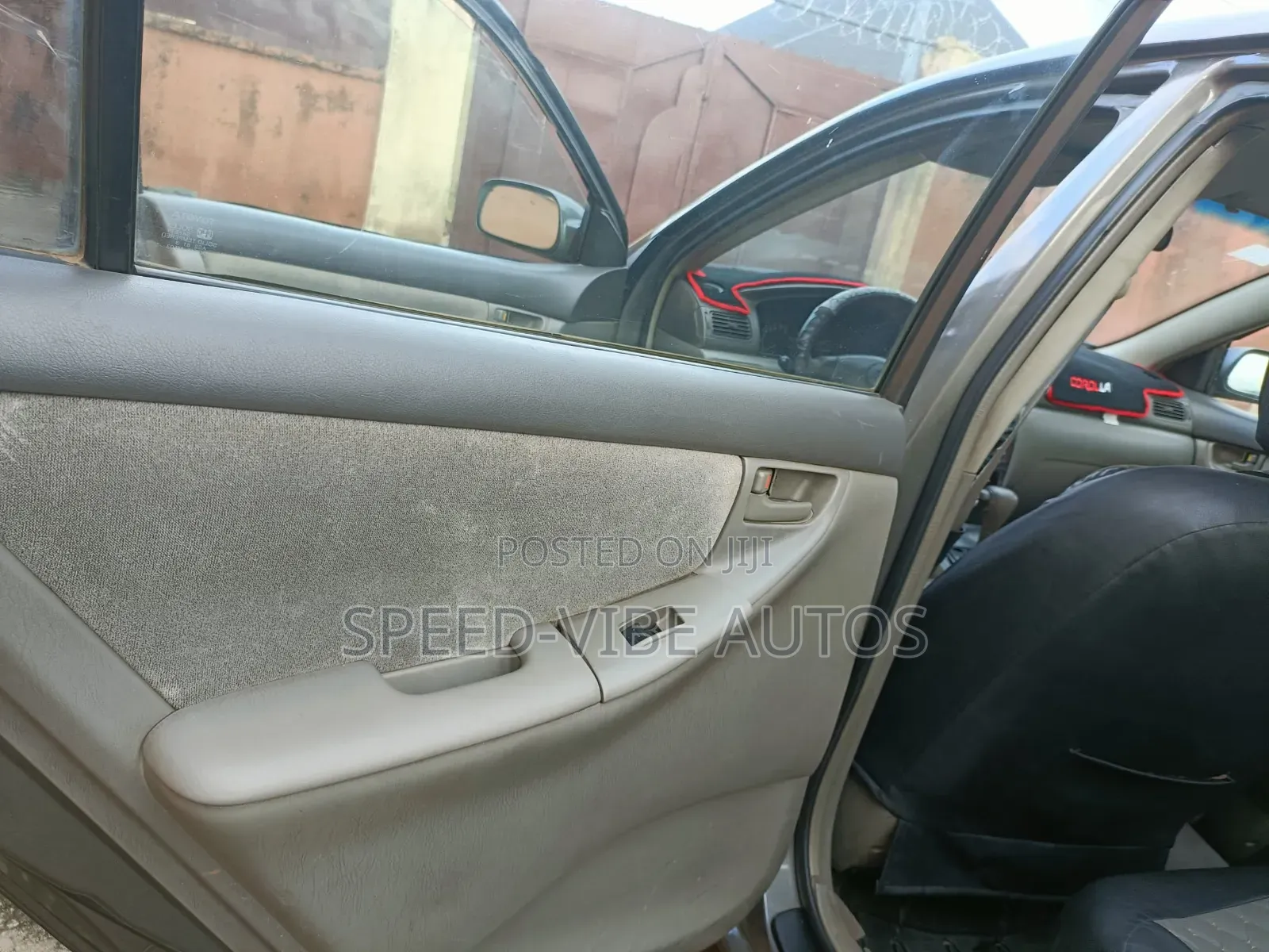 Toyota Corolla 2005 Gray