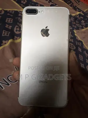 Apple iPhone 7 Plus 128 GB Silver